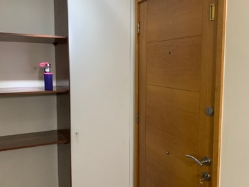 PUERTA PRINCIPAL CON DESPENZA