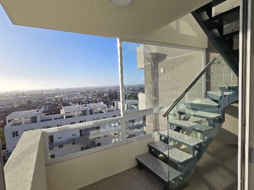 Acceso a terraza privada