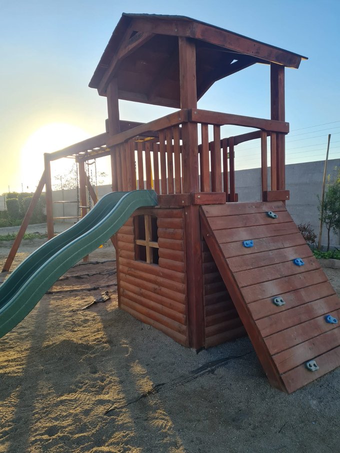 Parque de juegos infantiles