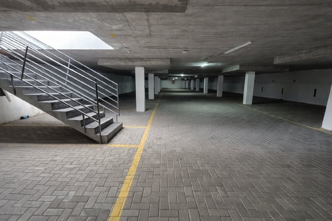 Subterraneo exclusivo