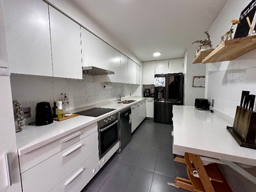 Arriendo Mensual / Departamento / Lo Barnechea