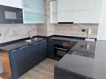 Arriendo Mensual / Departamento / Lo Barnechea