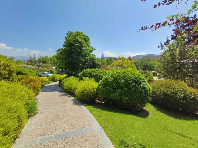 Jardín exterior Edificio