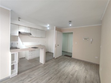 Arriendo Mensual / Departamento / Los Ángeles