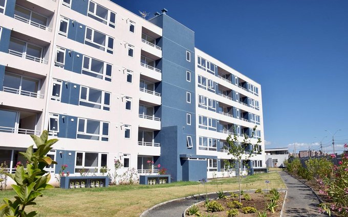 FRONTIS EDIFICIO