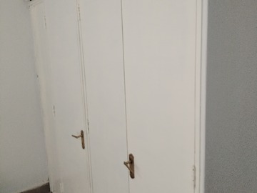 Closet amplios en dormitorios y pasillo