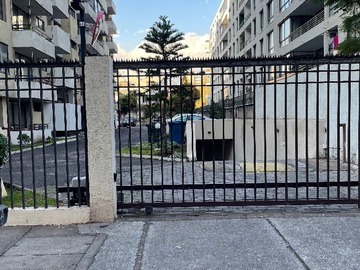 Entrada estacionamiento