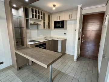 Arriendo Mensual / Departamento / Recoleta