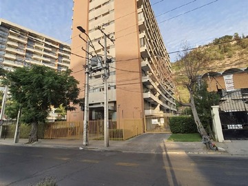 Arriendo Mensual / Departamento / Recoleta