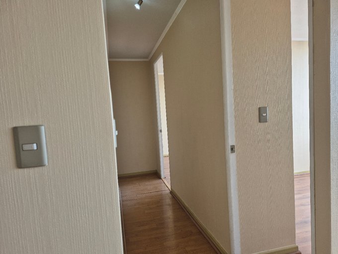 Pasillo dormitorios-baño