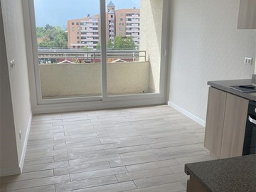 Arriendo Mensual / Departamento / San Joaquín