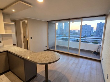 Arriendo Mensual / Departamento / San Miguel