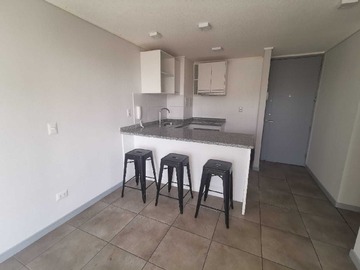 Arriendo Mensual / Departamento / San Miguel