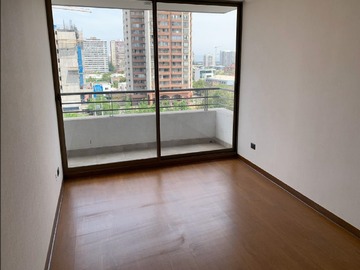 Arriendo Mensual / Departamento / San Miguel
