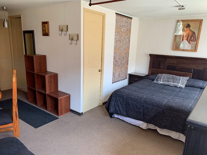 Vista Dormitorio y Baño