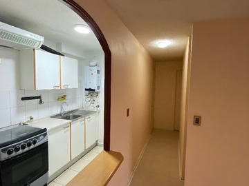vista cocina y pasillo