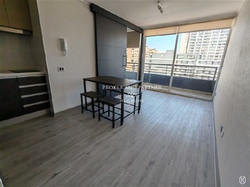 Arriendo Mensual / Departamento / Santiago