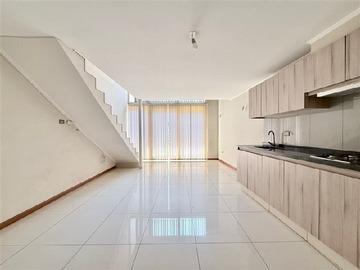 Arriendo Mensual / Departamento / Santiago