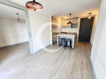 Arriendo Mensual / Departamento / Santiago