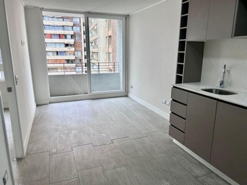 Arriendo Mensual / Departamento / Santiago