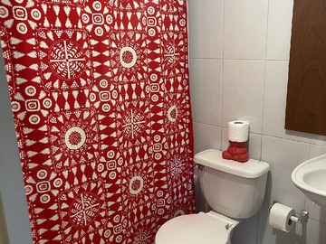 baño con espacio para lavadora