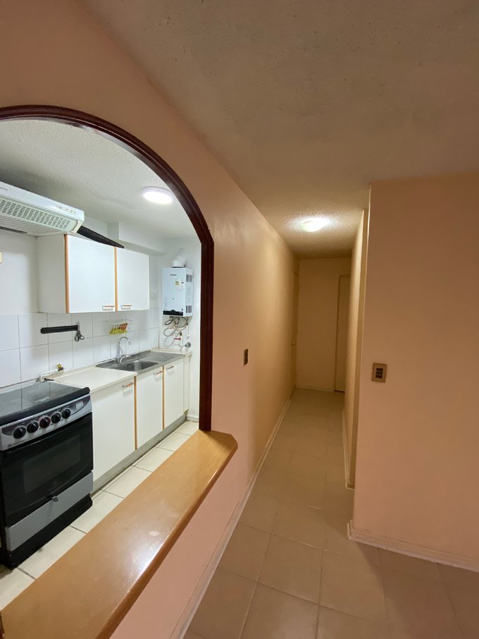 vista cocina y pasillo