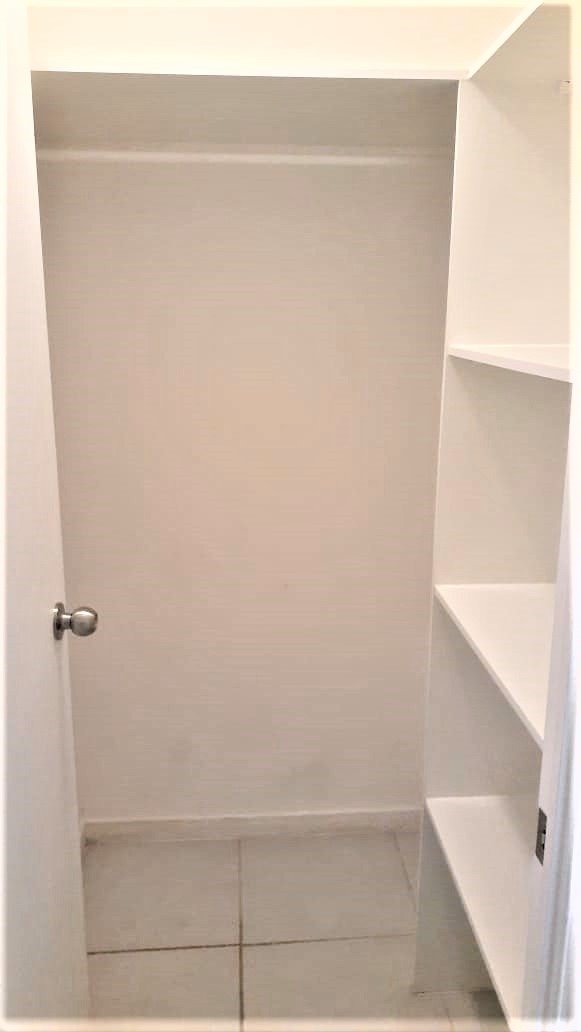 Walking closet