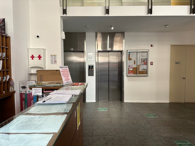 Recepción ascensores