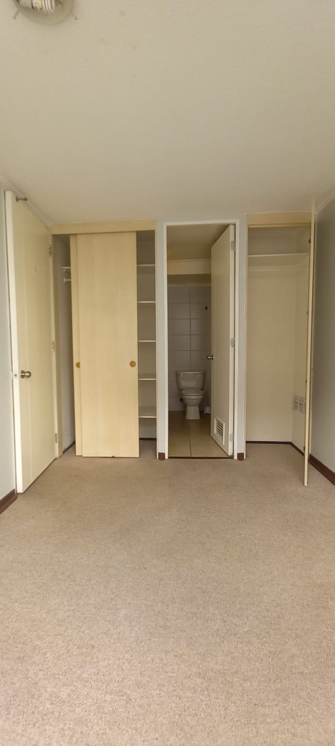 vista a closets baño.