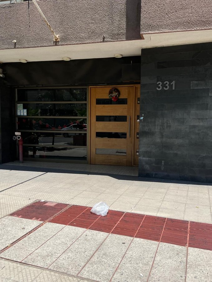 Entrada Principal a Edicifio