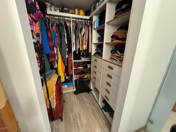 Walking closet