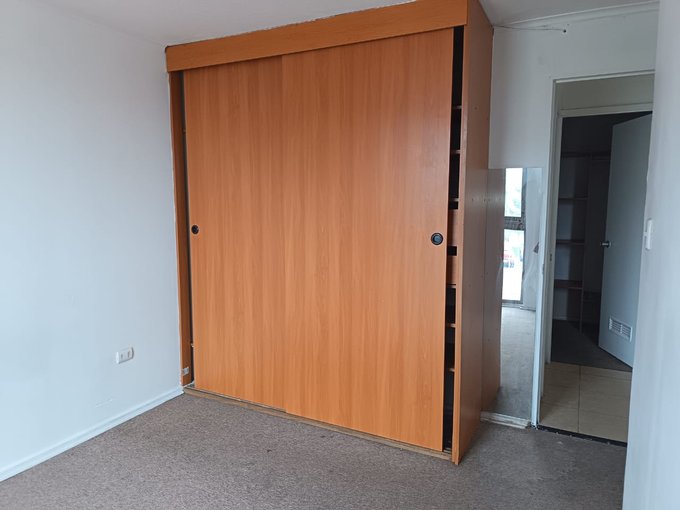 Dormitorio principal con closet