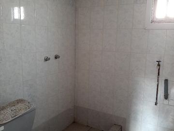 Baño instalación lavadora, showerdoor shwer door