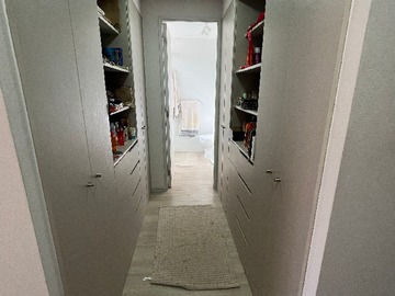 walking closet