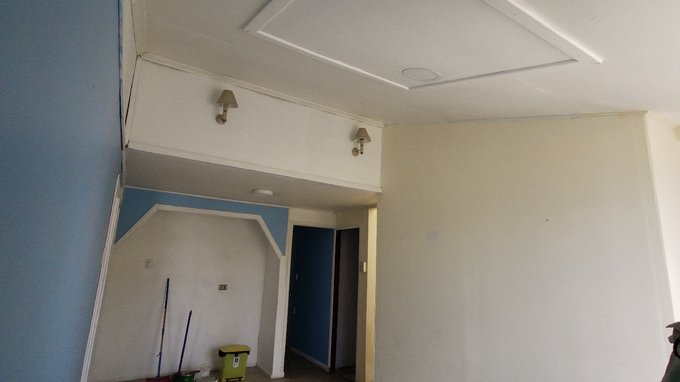 cielo de doble altura en living comedor