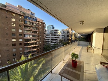 Arriendo Mensual / Departamento / Vitacura