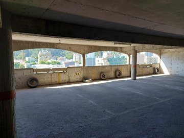 Arriendo Mensual / Estacionamiento / Concepción