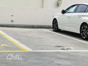 Arriendo Mensual / Estacionamiento / Concón