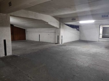 Arriendo Mensual / Estacionamiento / Las Condes