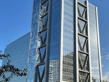 Arriendo Mensual / Estacionamiento / Las Condes