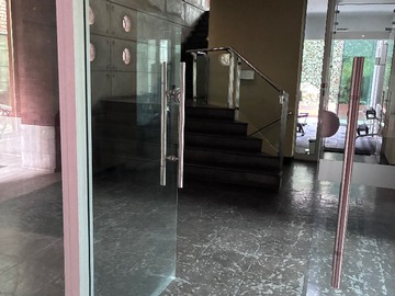 Arriendo Mensual / Estacionamiento / Lo Barnechea