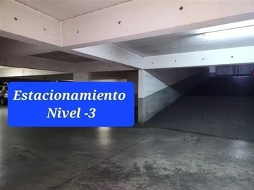 Arriendo Mensual / Estacionamiento / Ñuñoa