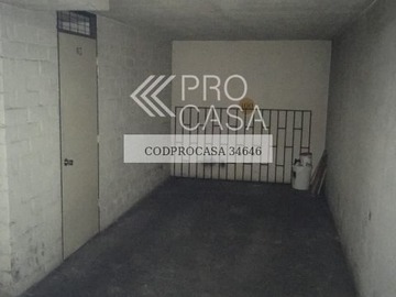 Arriendo Mensual / Estacionamiento / Providencia