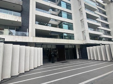 Arriendo Mensual / Estacionamiento / Providencia