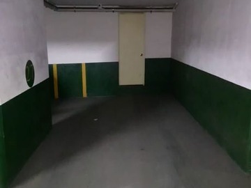 Arriendo Mensual / Estacionamiento / Providencia