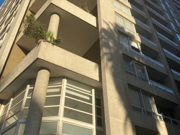 Arriendo Mensual / Estacionamiento / Santiago