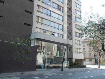 Arriendo Mensual / Estacionamiento / Santiago