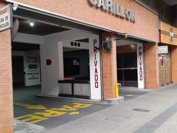 Arriendo Mensual / Estacionamiento / Santiago