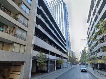 Arriendo Mensual / Estacionamiento / Santiago