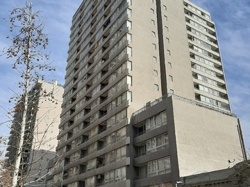 Arriendo Mensual / Estacionamiento / Santiago